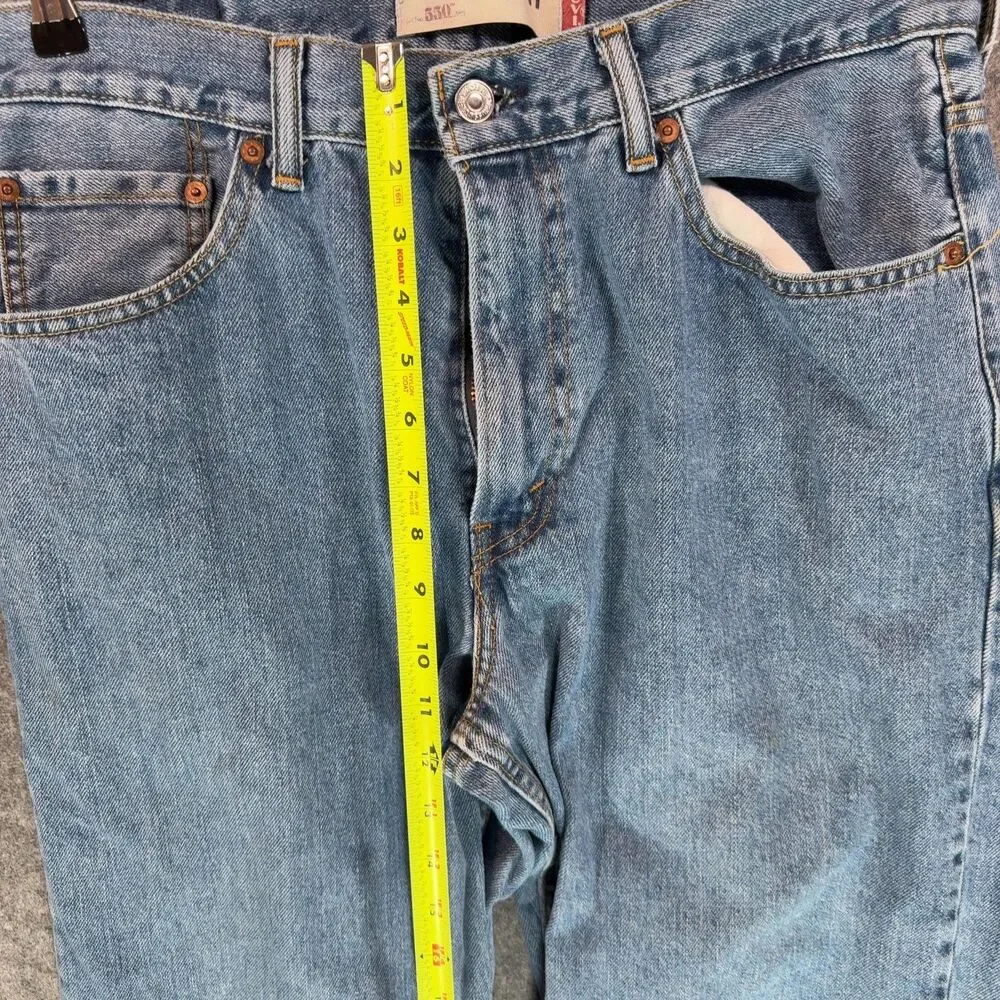 Levi's 550 Relaxed Fit Jeans - Light Wash Denim 34x30